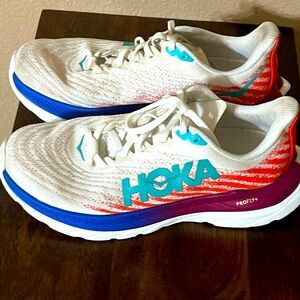 Hoka Mach 5 Size 7 Gently Worn